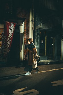 日本街头女生图片大全