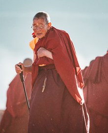 西藏老僧人精美图片