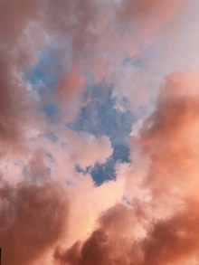 红色天空云朵素材精美图片