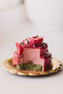 慕斯草莓蛋糕精美图片