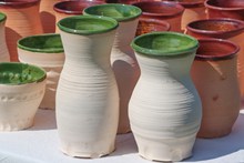 手工制作陶瓷花瓶图片素材