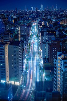 城市车流线唯美夜景图片素材