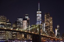 曼哈顿建筑夜景图片素材