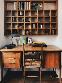 实木书柜书桌组合精美图片
