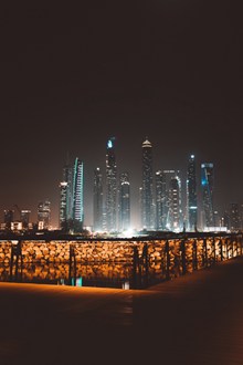 城市建筑夜晚灯光图片素材