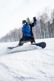 单板滑雪运动图片下载