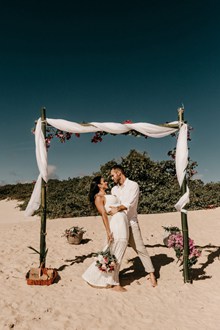 沙滩婚纱写真摄影图片素材