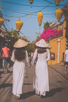 越南美女背影图片素材