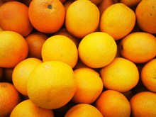 黄色新鲜橙子高清图片