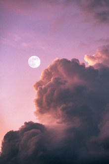 紫色天空圆月高清图