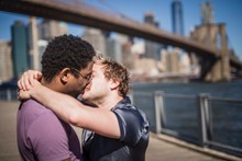 同性恋接吻高清图片