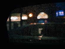 雨天车窗玻璃雨水精美图片