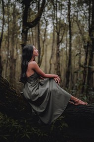 森林风艺术美女人体摄影图片下载