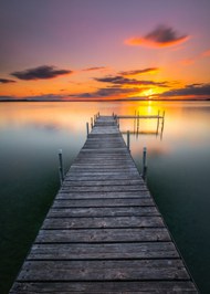 黄昏湖泊夕阳唯美意境精美图片