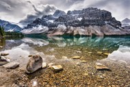 雪域高山湖泊山水风景精美图片