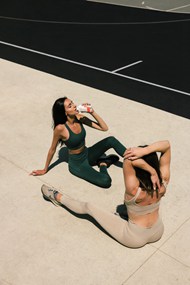 欧美风运动健身美女精美图片