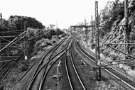 火车铁路线黑白高清图片