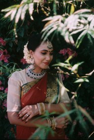 身穿印度服饰的美女高清图片