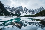 冬季湖光山色风景高清图片