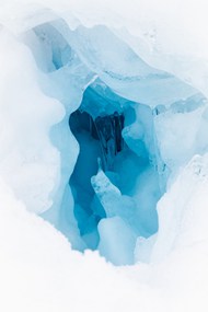 冬季冰窟窿图片下载