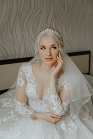 白色婚纱新娘图片大全