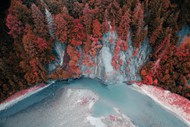 秋季红色树林山水图片大全