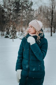 欧美冬季白人美女摄影精美图片