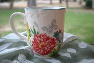 复古陶瓷茶杯图片下载