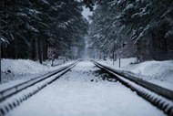 冬季雪地铁轨写真精美图片