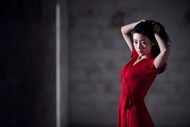 亚洲性感撩人红裙美女精美图片