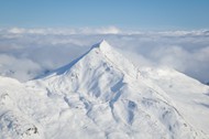 高清阿尔卑斯山雪山精美图片