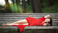 亚洲红色连衣裙诱惑人体摄影图片下载