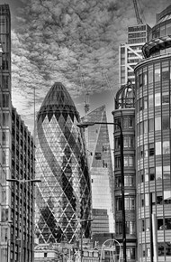 伦敦摩天大楼黑白写真图片下载