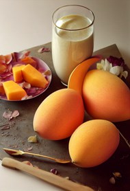芒果牛奶饮品高清图片