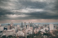 加拿大蒙特利尔城市建筑群高清图片