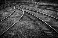 铁路轨道黑白写真精美图片