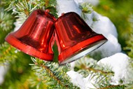 红色圣诞铃铛精美图片
