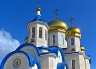 俄罗斯圆顶教堂钟楼图片下载