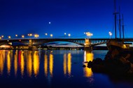 西奥多休斯大桥夜景图片大全