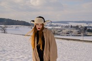 冬季俄罗斯美女摄影图片下载