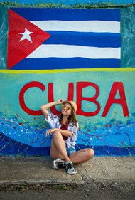 古巴旅行美女图片下载