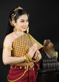亚洲泰国传统服饰美女摄影高清图片