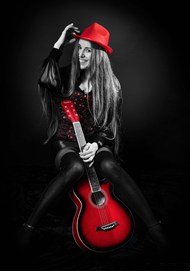 黑色艺术风格电吉他美女摄影高清图片