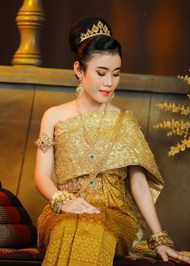 泰国传统服饰美女摄影图片大全