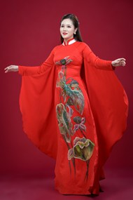 越南时尚红色奥黛服饰美女摄影高清图片