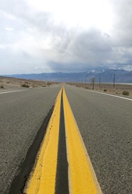 荒漠高速公路高清图片