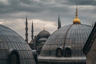伊斯坦布尔清真寺乌云密布写真图片下载