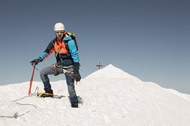 冬季户外登山运动员写真图片大全
