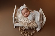 可爱婴儿宝宝满月摄影高清图片