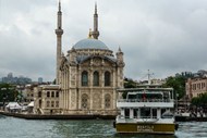 伊斯坦堡梅吉迪耶清真寺建筑写真图片下载